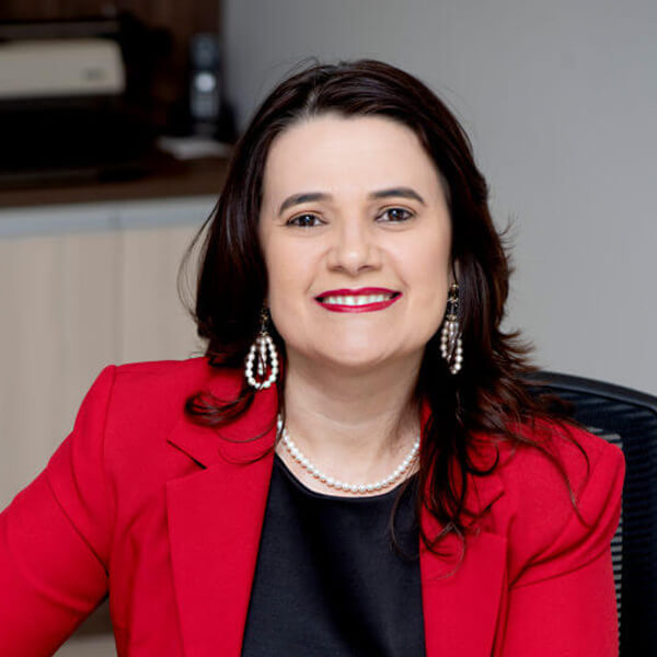 Vanuzia Cândida